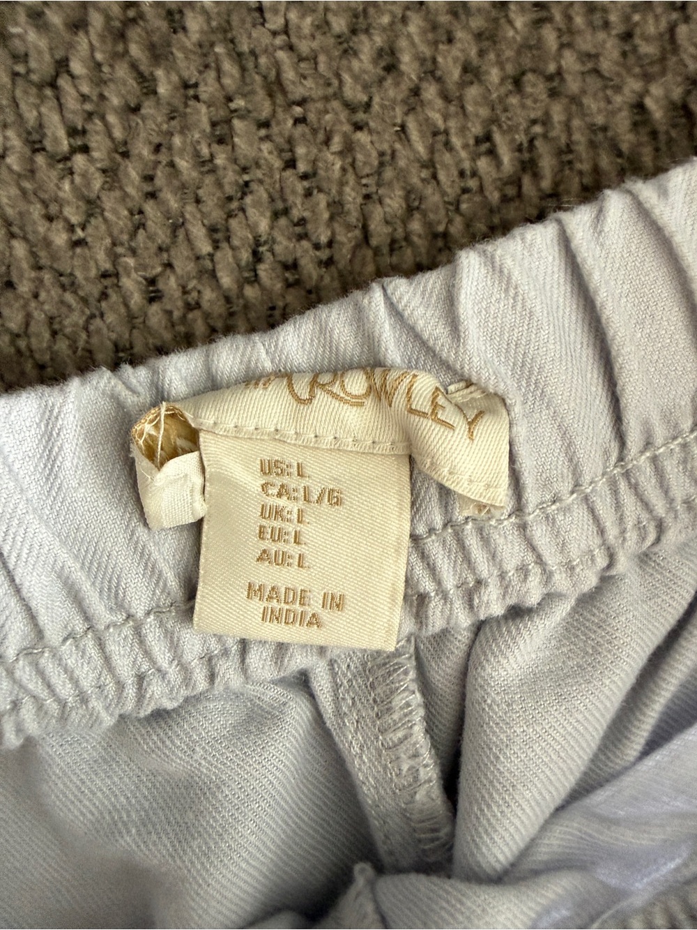 Cynthia Rowley White Elastic Drawstring Athletic Shorts - Picture 3 of 5